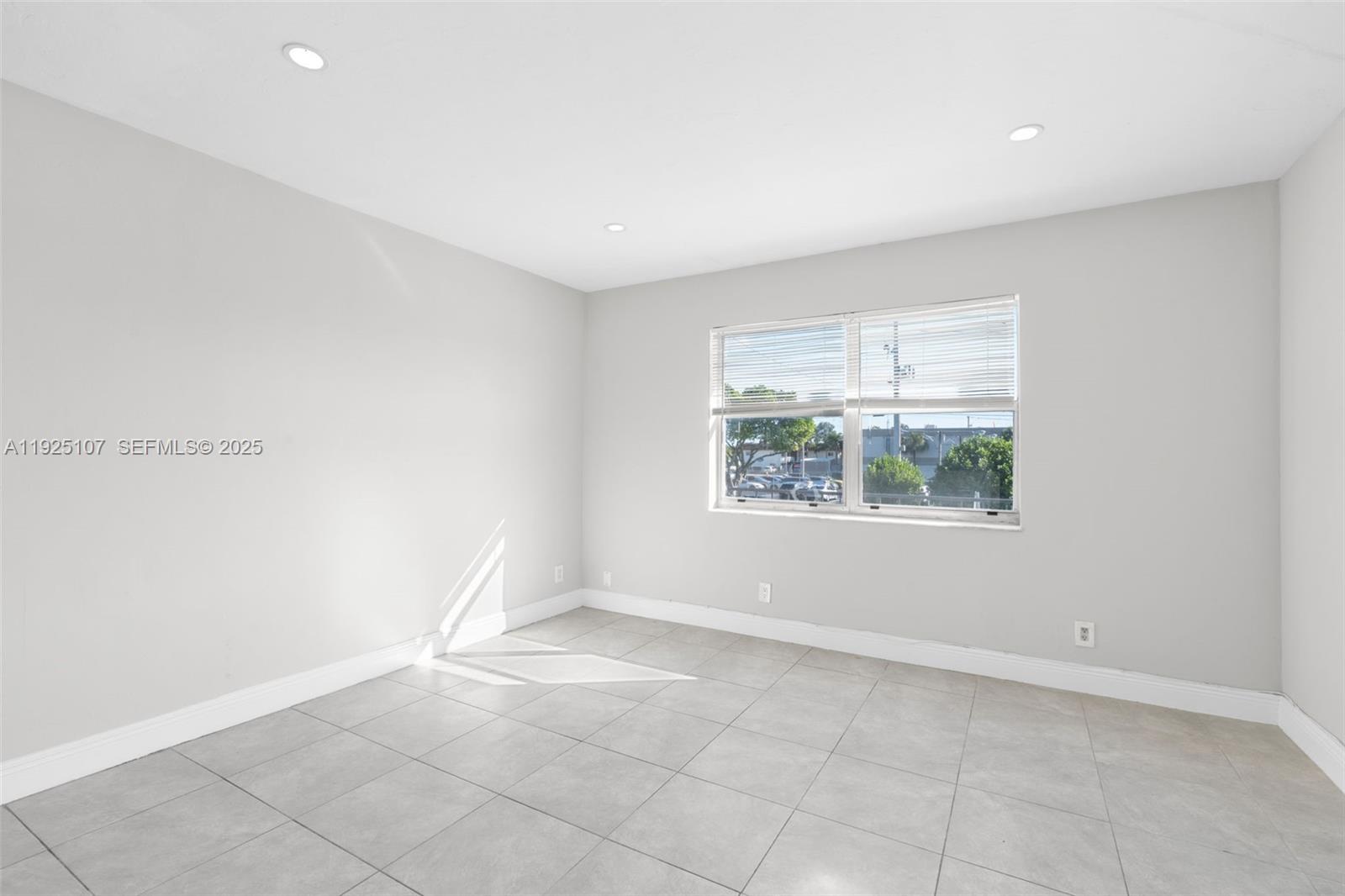 PROSPECT GARDENS - Residential Lease