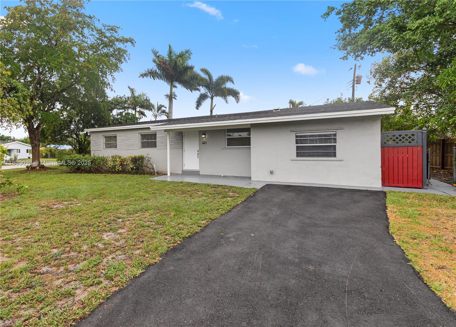421 Sw 64th Ter, Margate, Broward County, Florida - 3 Bedrooms  
2 Bathrooms - 