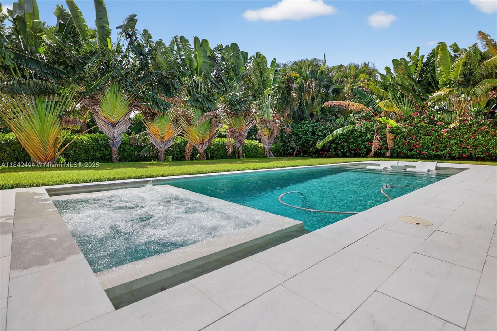 DIPLOMAT GOLF ESTATES - Residential