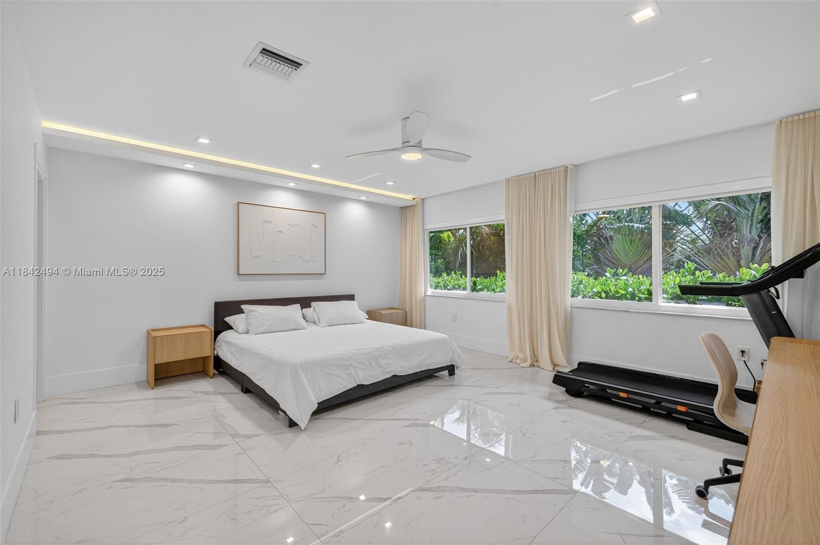 DIPLOMAT GOLF ESTATES - Residential