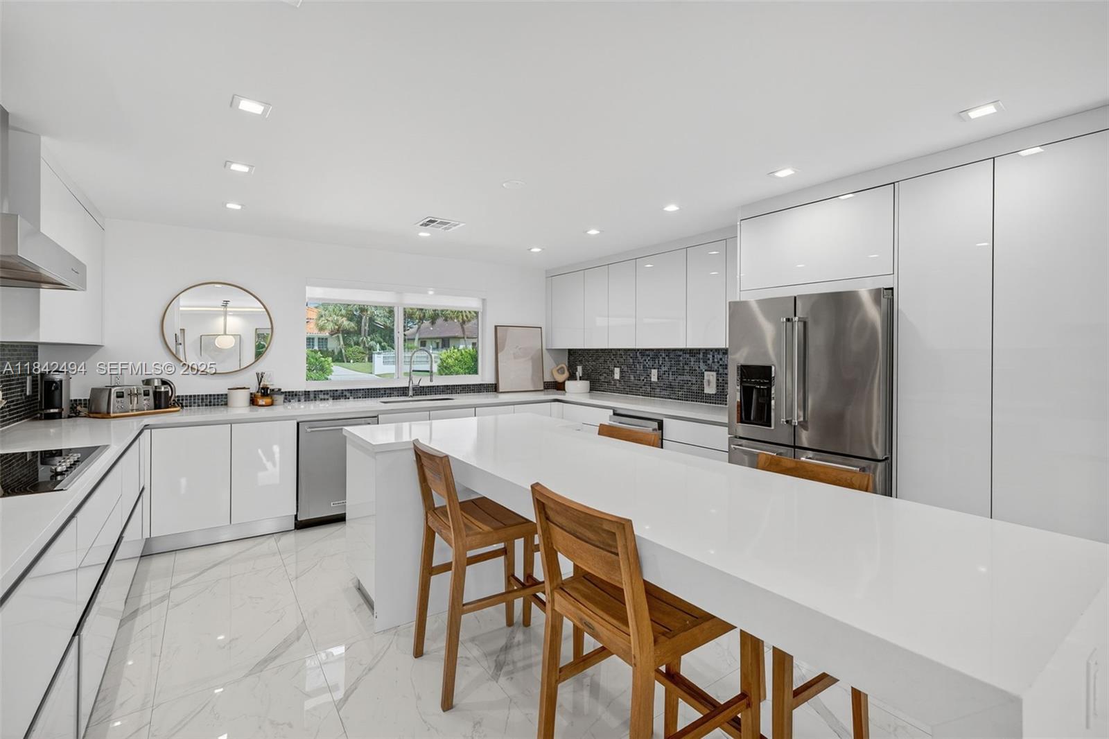 DIPLOMAT GOLF ESTATES - Residential