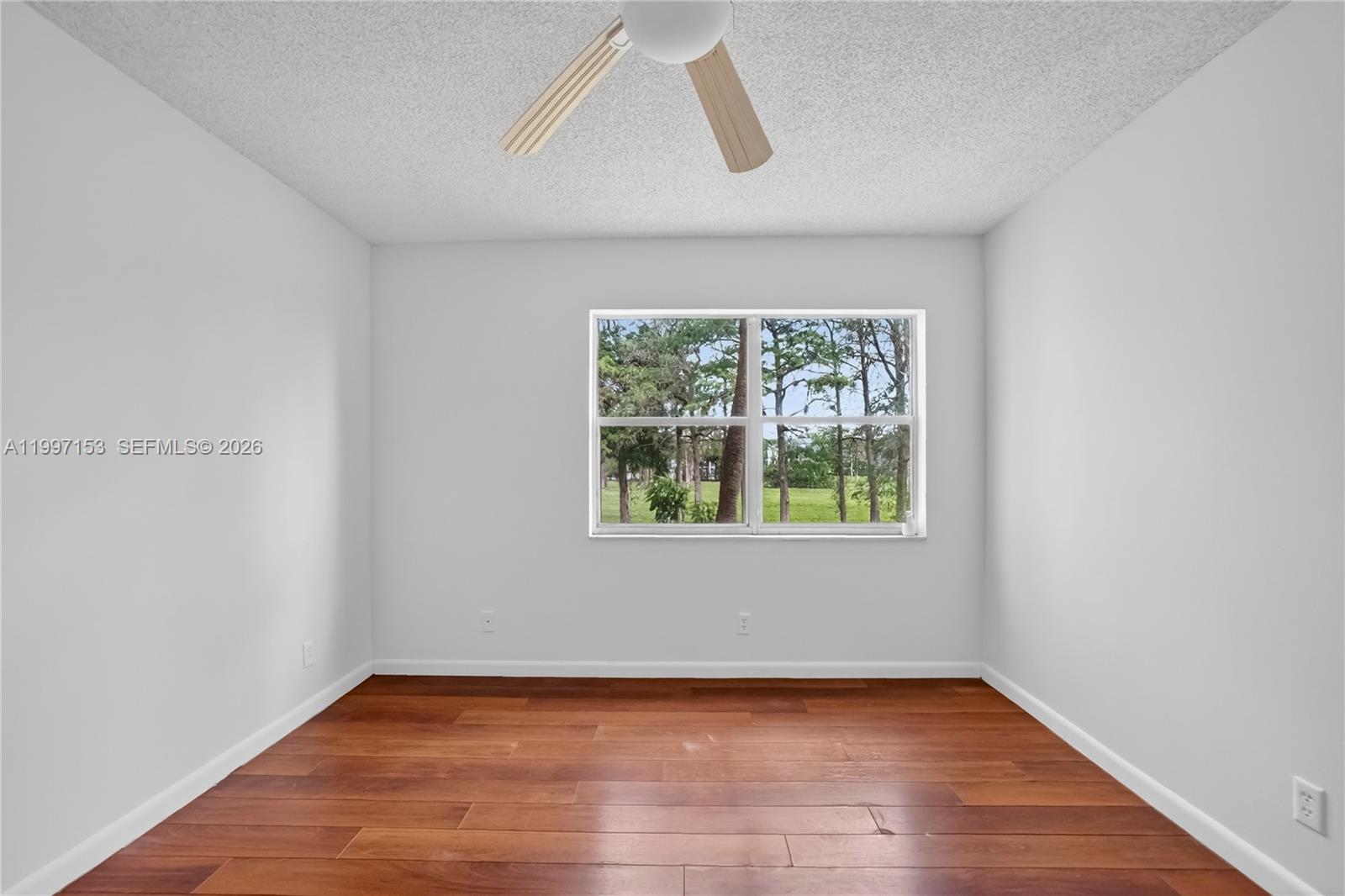 INVERRARY COUNTRY CLUB - Residential