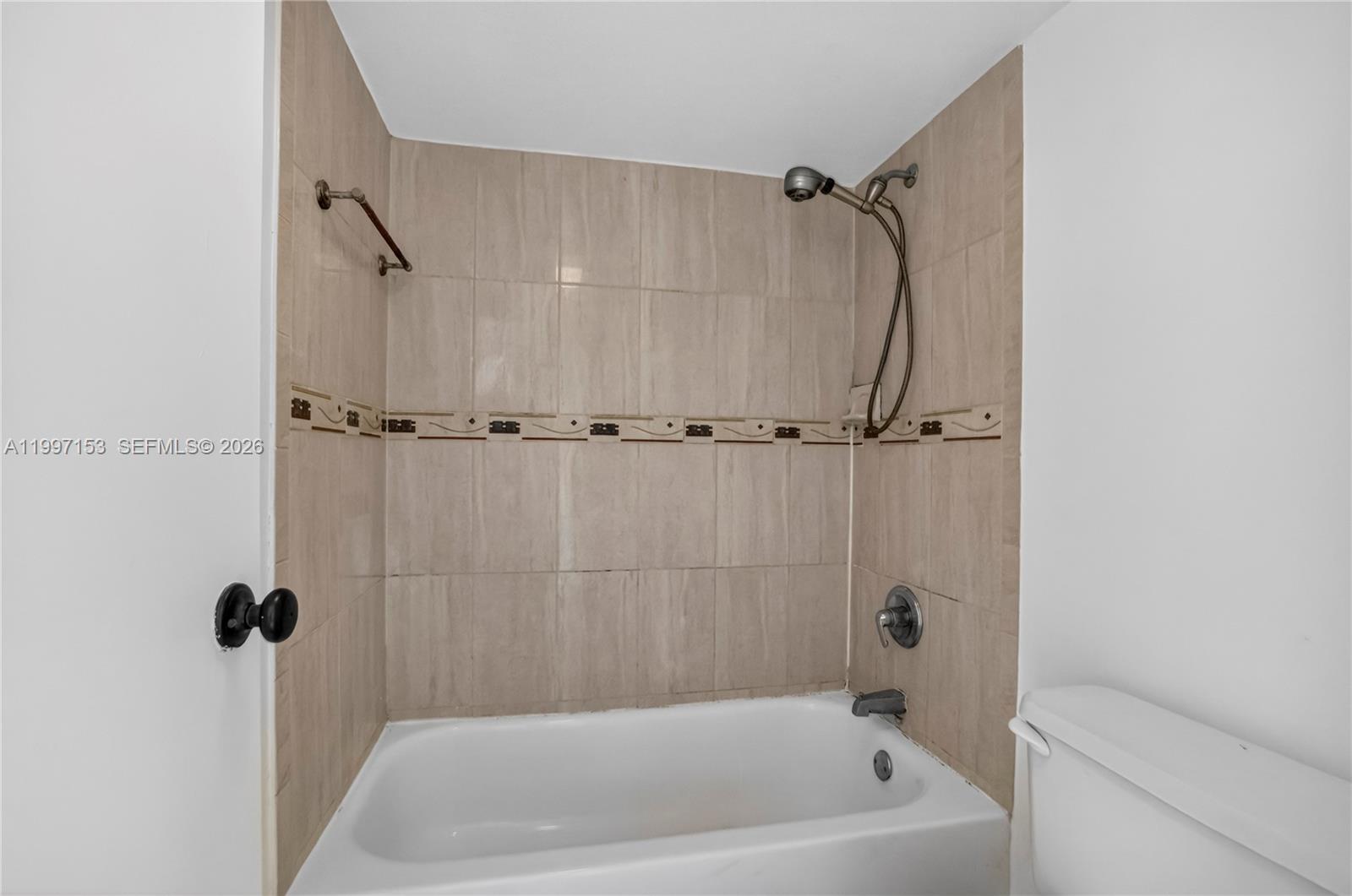 INVERRARY COUNTRY CLUB - Residential