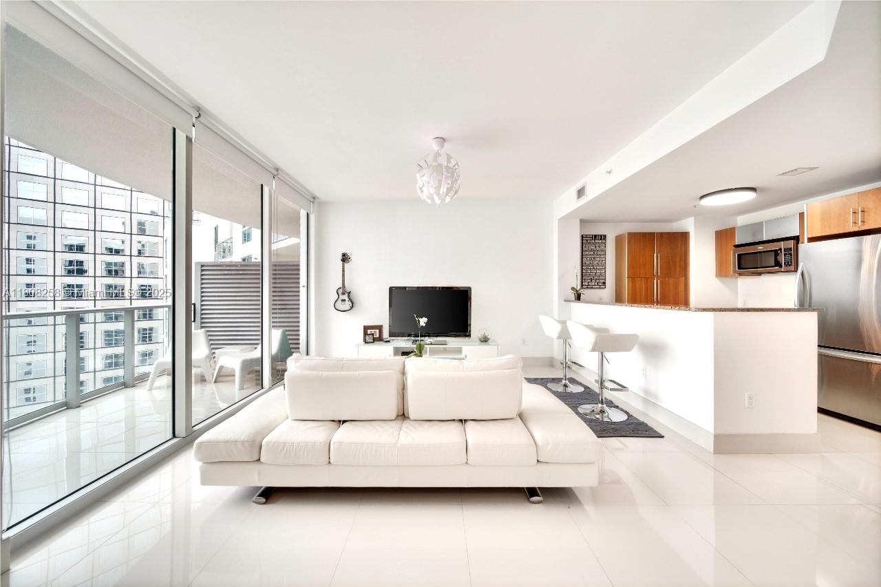300 S Biscayne Blvd T-3605