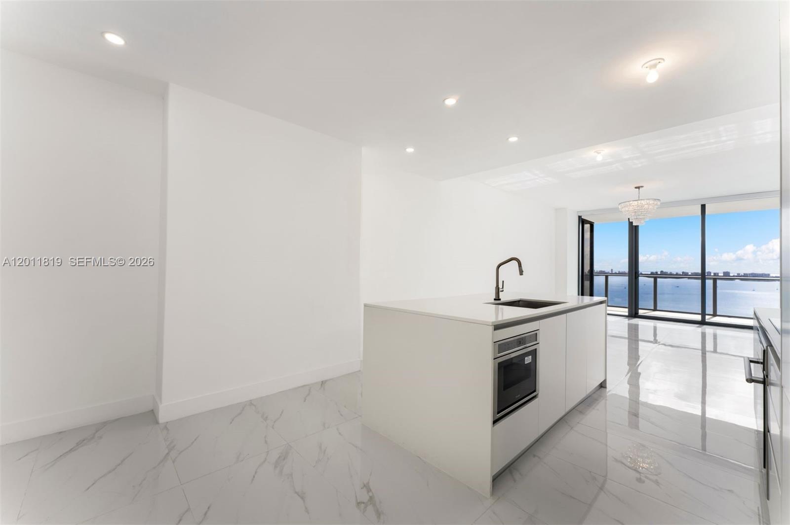 ARIA RESERVE - Residential