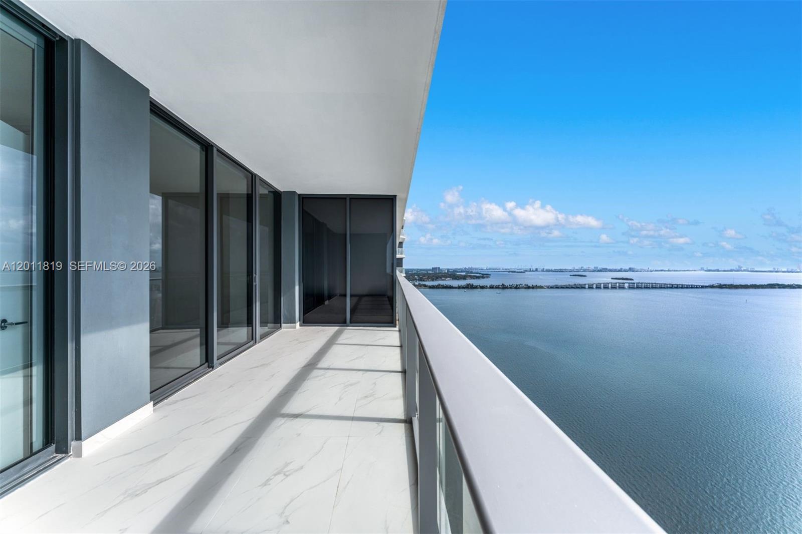 ARIA RESERVE - Residential
