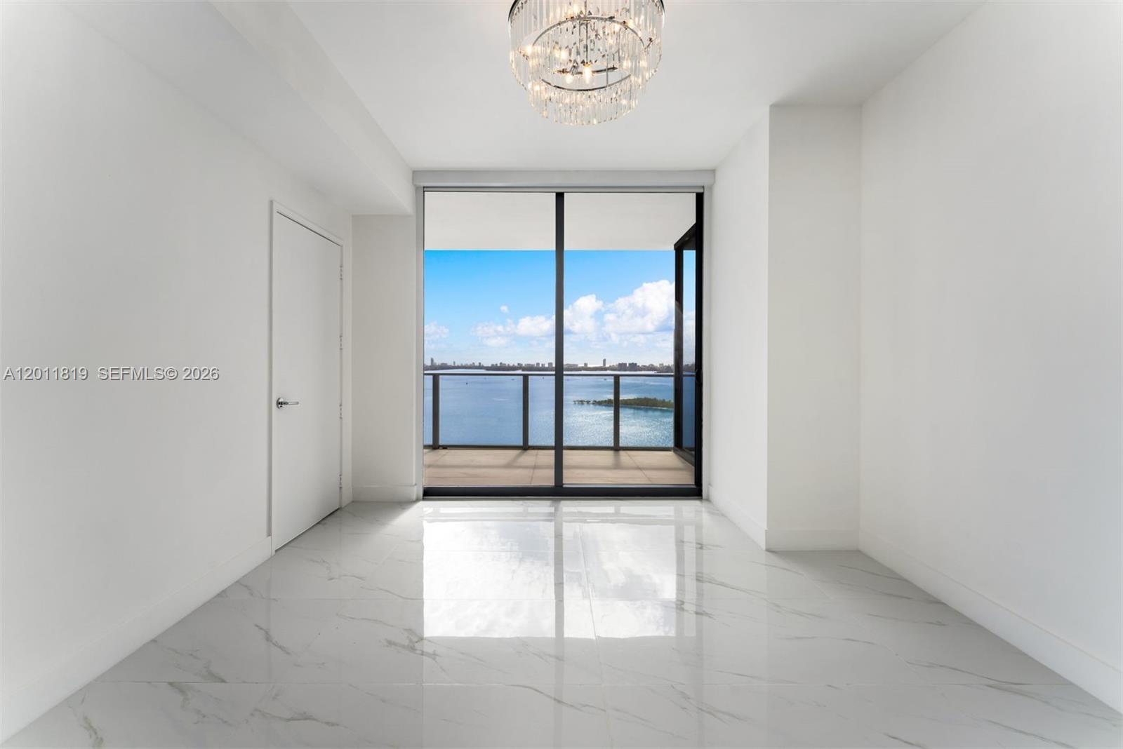 ARIA RESERVE - Residential