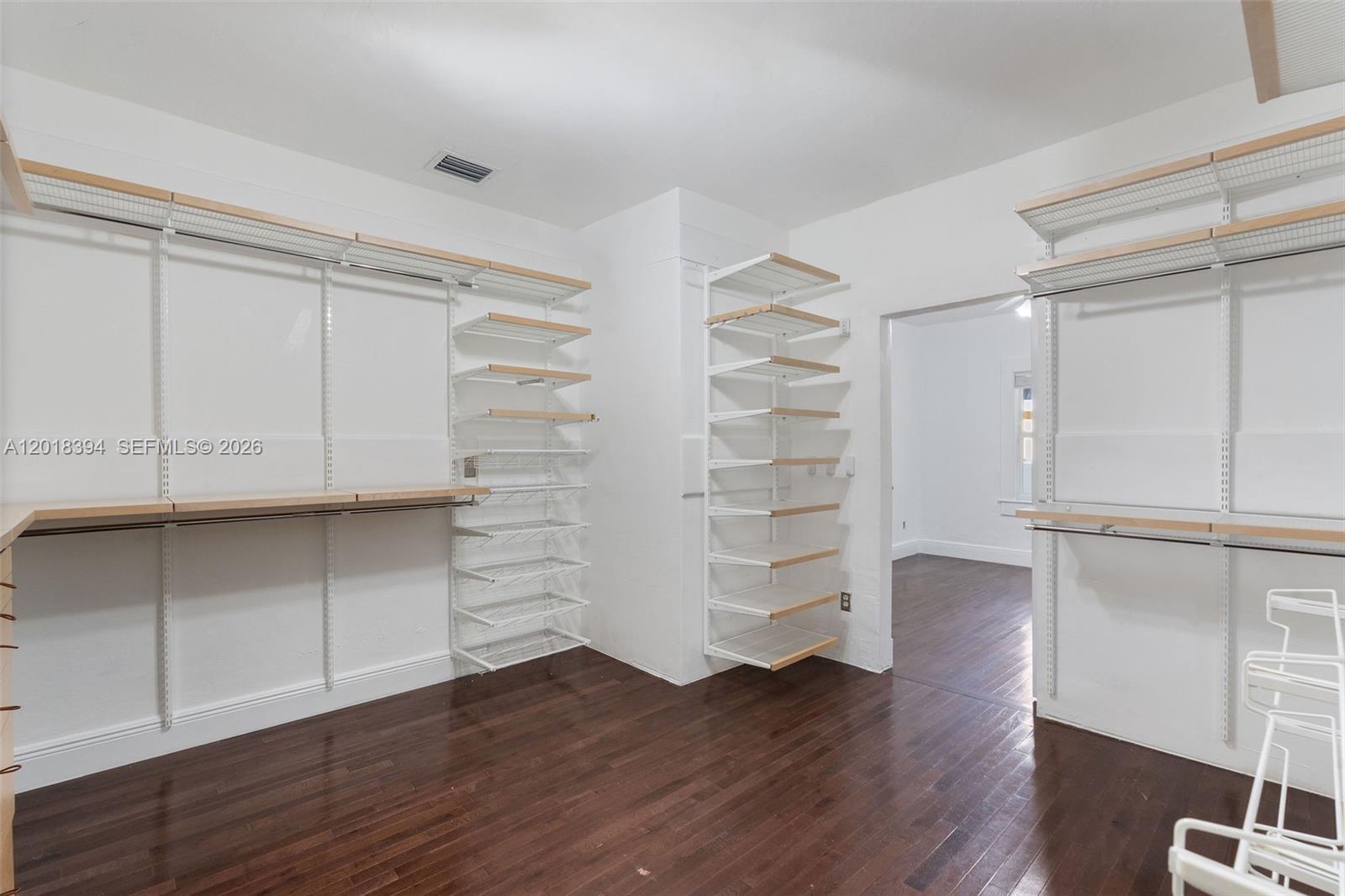 KING PARK - Residential