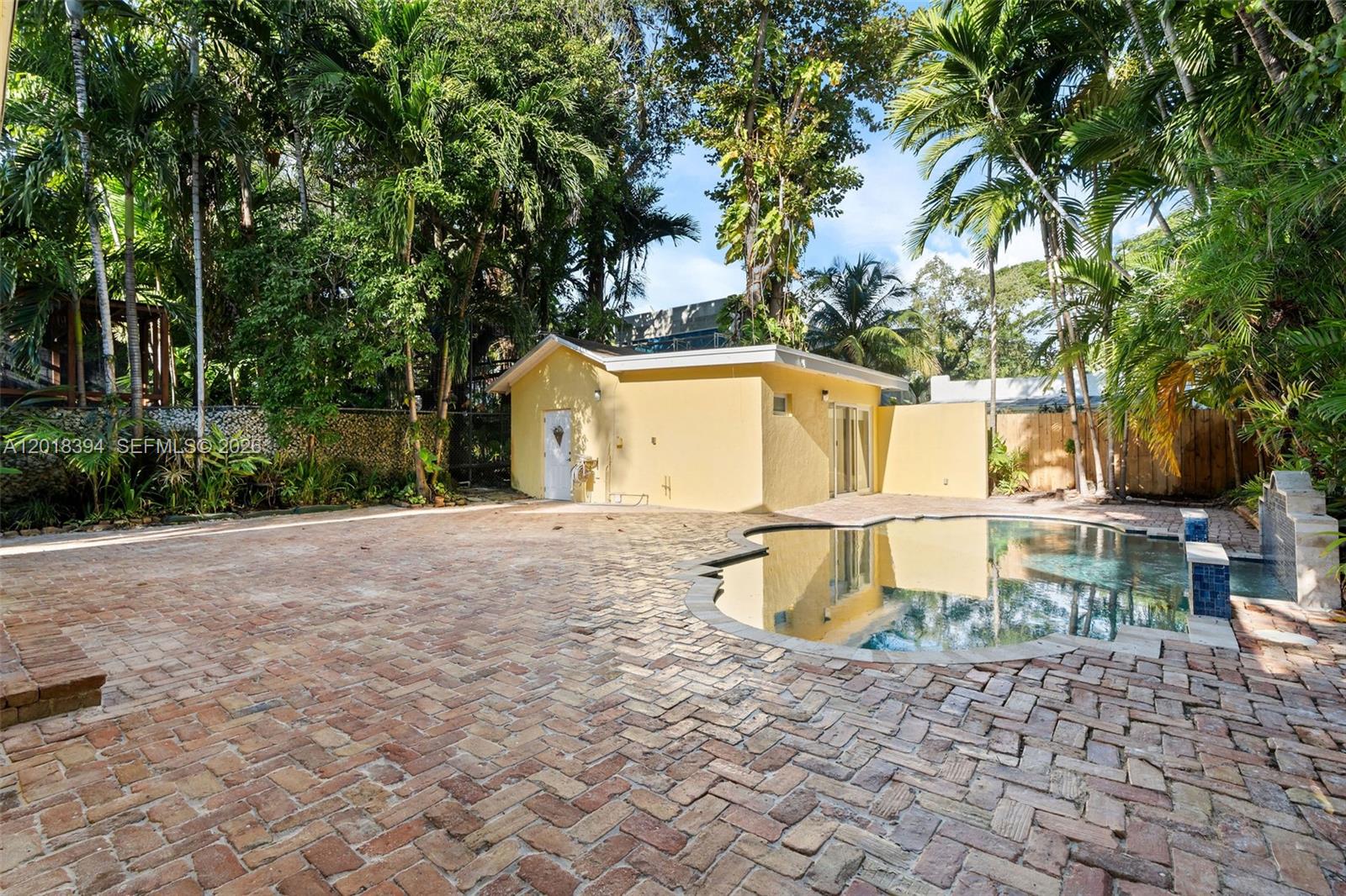 KING PARK - Residential