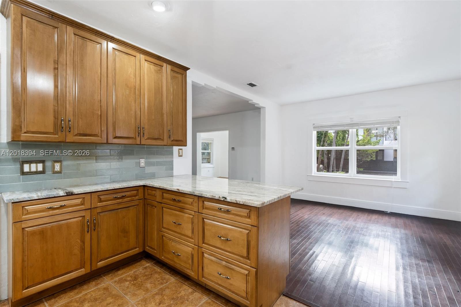 KING PARK - Residential
