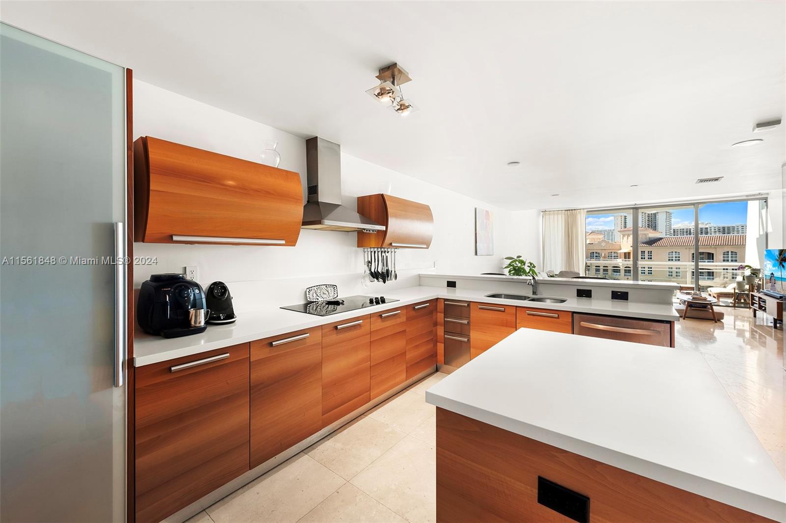ARTECH RESIDENCES AT AVEN - Residential