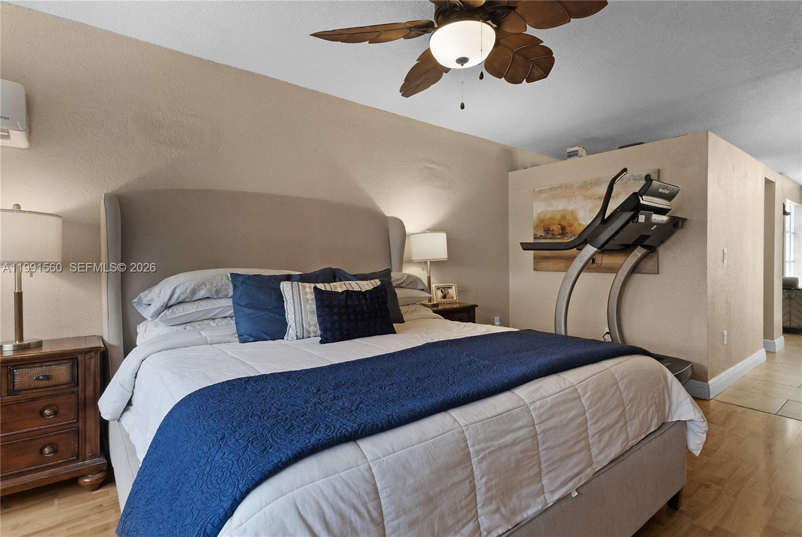 EUGENIA GROVES PARK - Residential