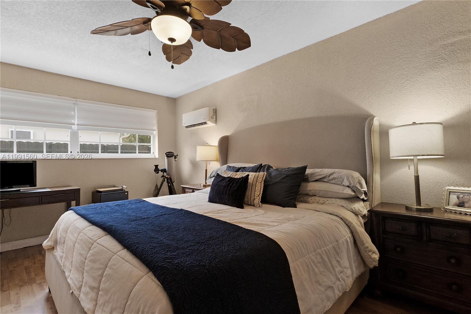 EUGENIA GROVES PARK - Residential