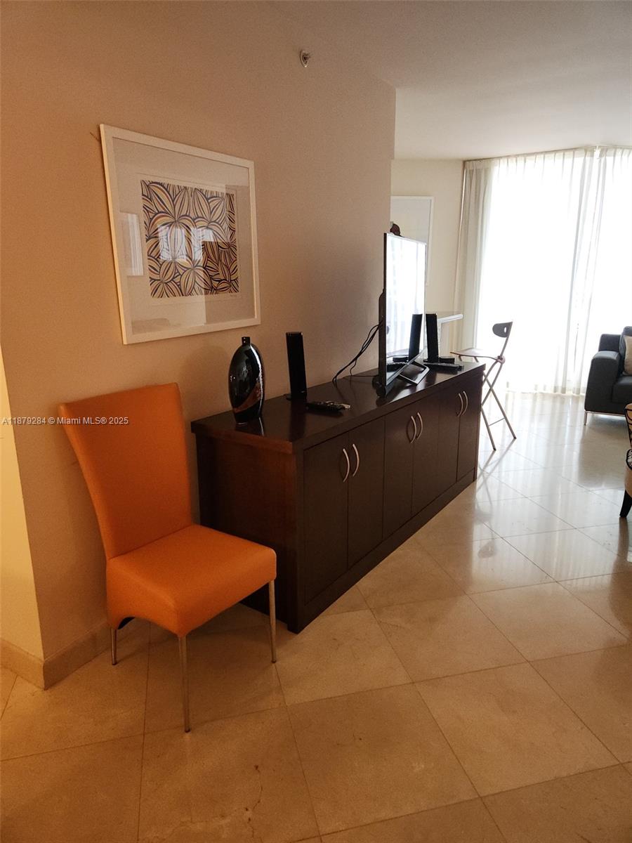 BLUE DIAMOND CONDO - Residential