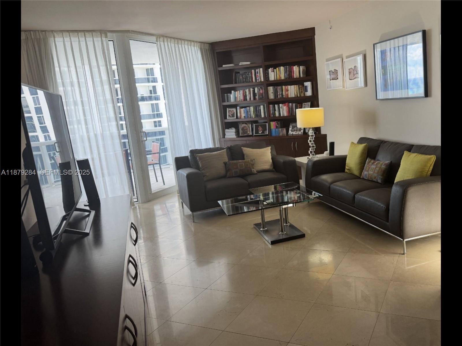 BLUE DIAMOND CONDO - Residential