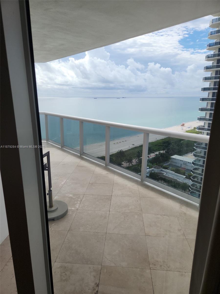 BLUE DIAMOND CONDO - Residential