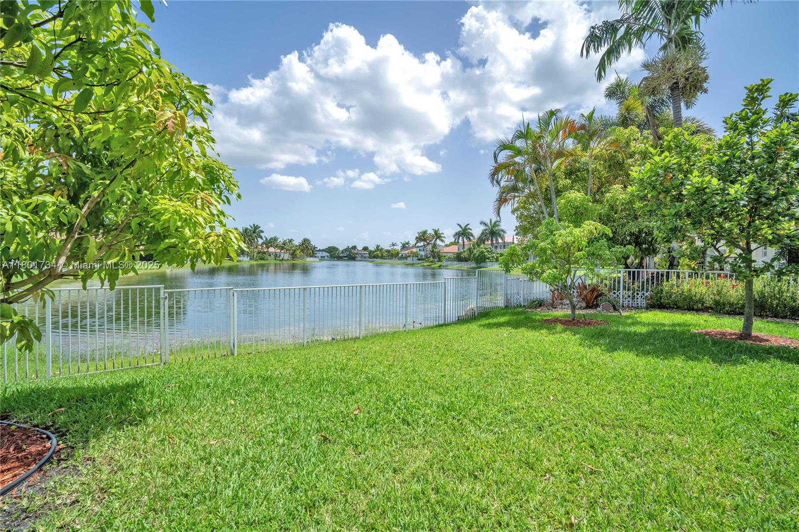 4960 SW 158th Ave