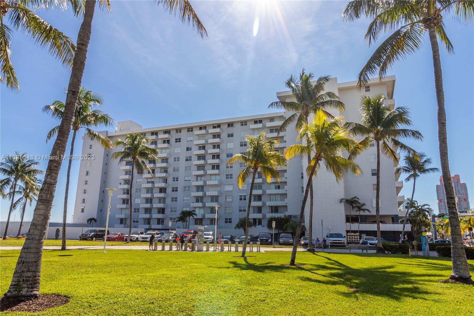 ROYAL ATLANTIC CONDO - Residential