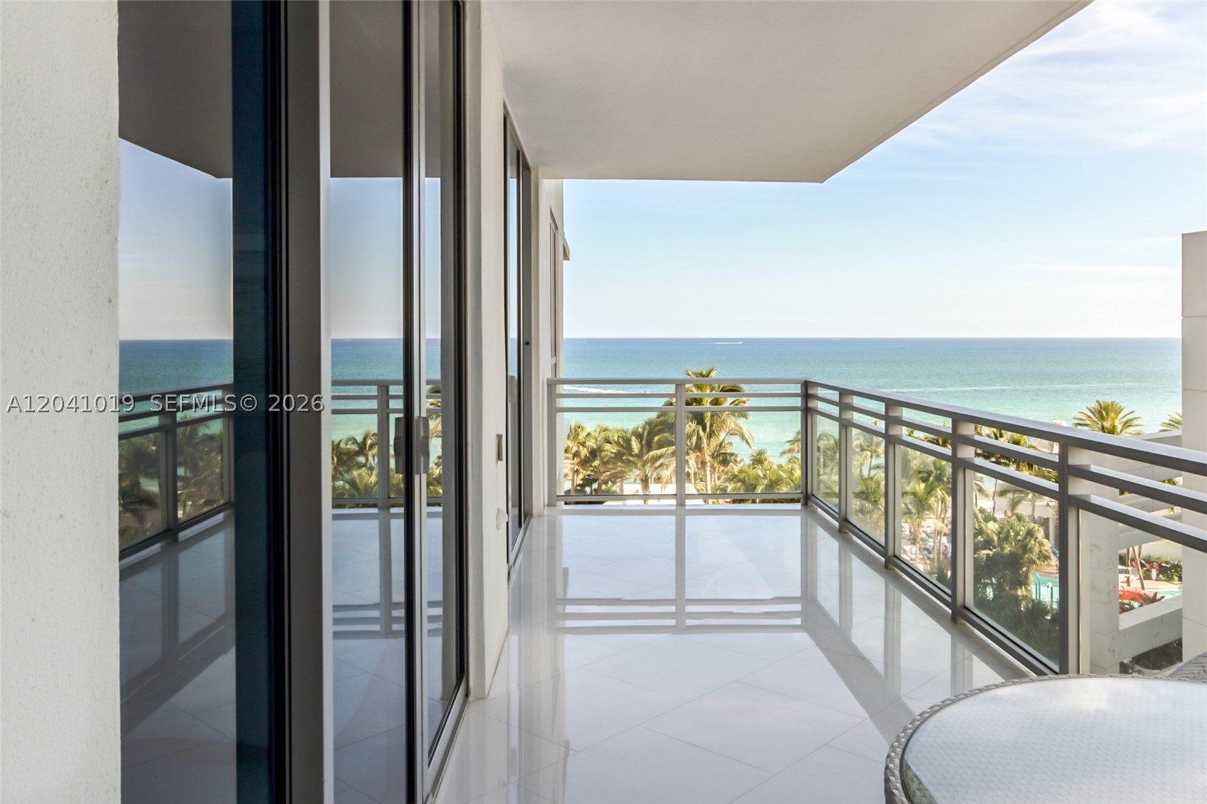 3535 S OCEAN DR 705