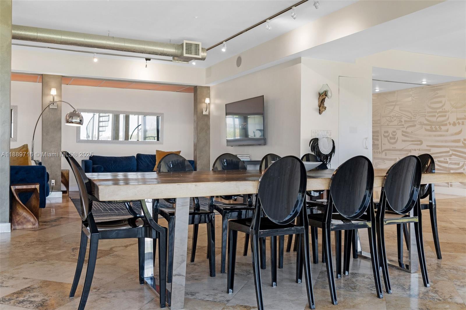THE FLATS AT MORNINGSIDE - Residential Lease