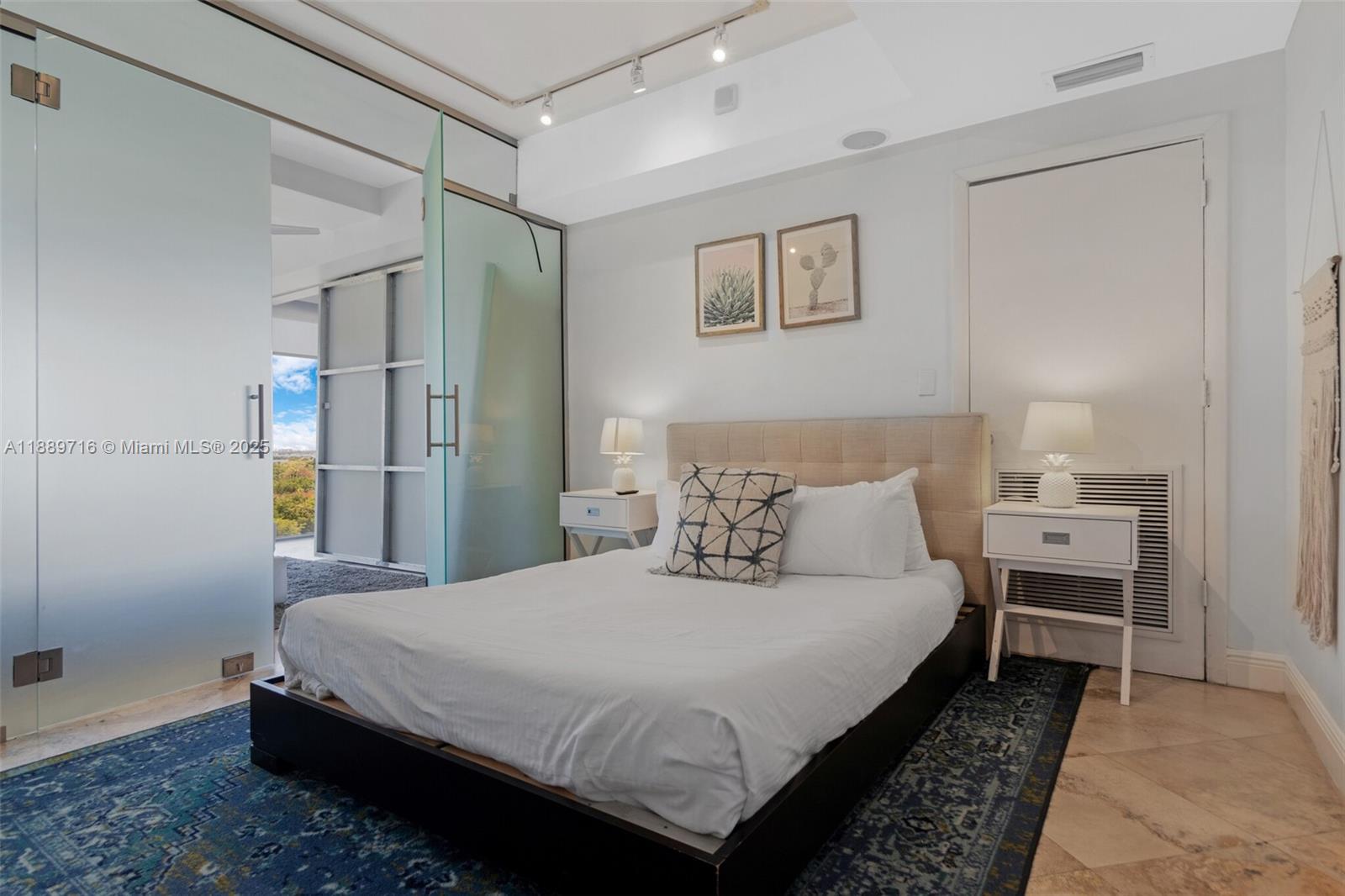 THE FLATS AT MORNINGSIDE - Residential Lease