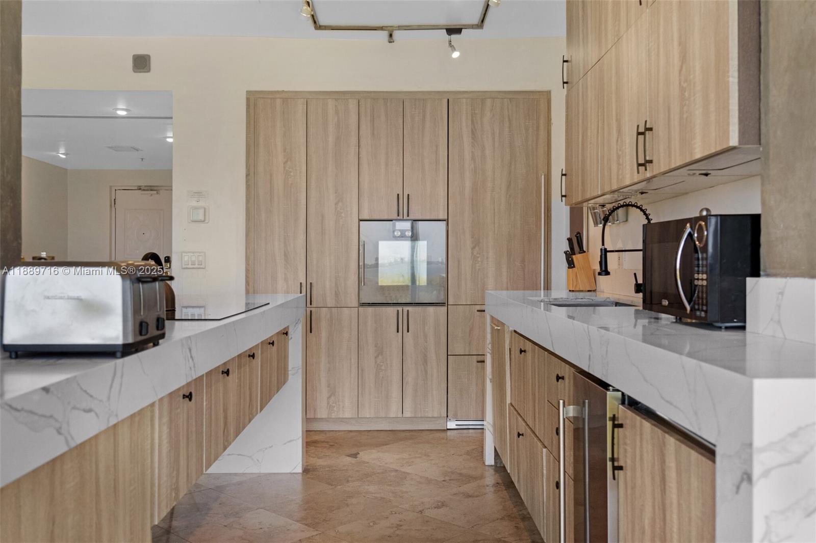 THE FLATS AT MORNINGSIDE - Residential Lease