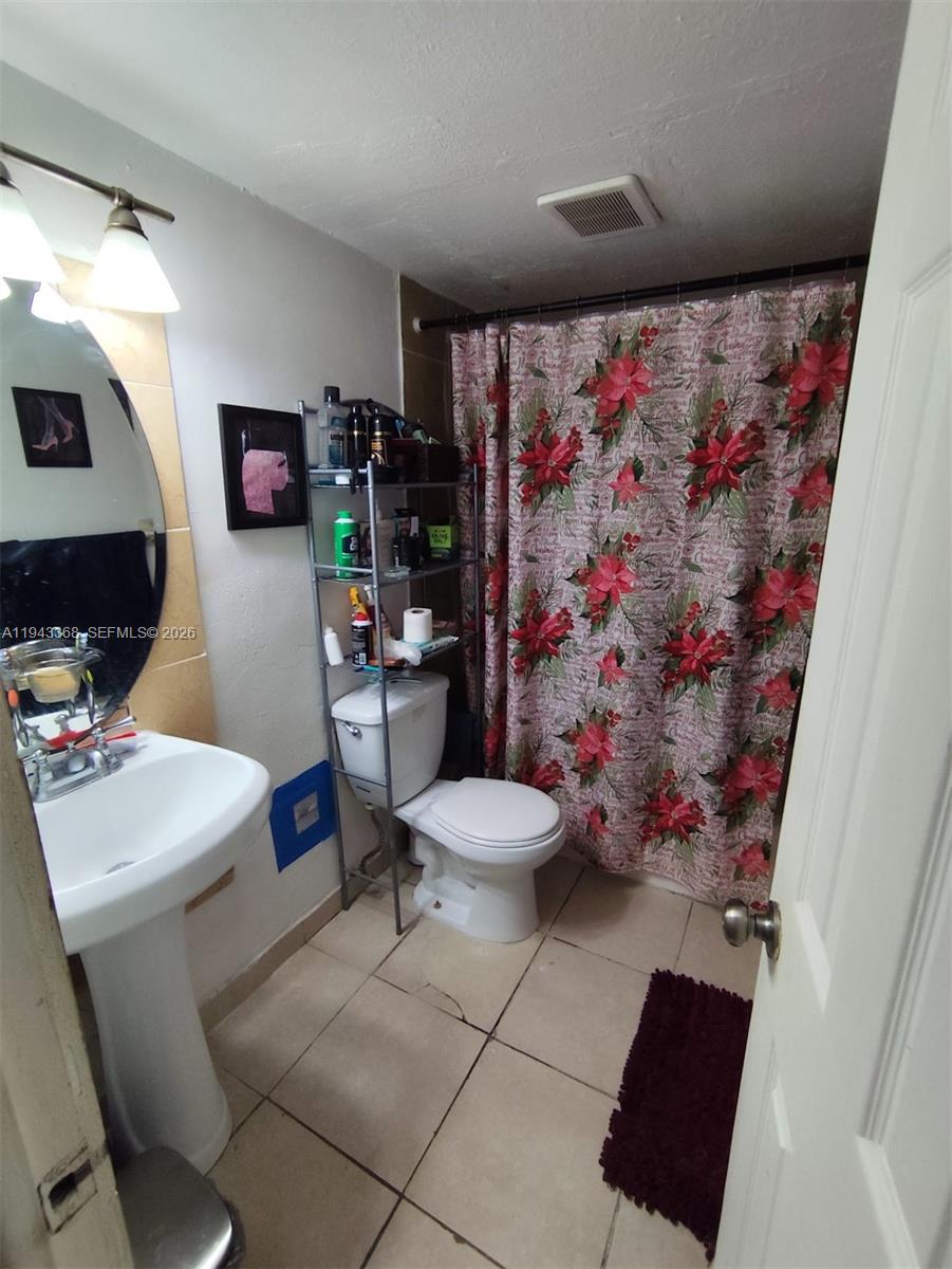 POINT SOUTH CONDO - Residential