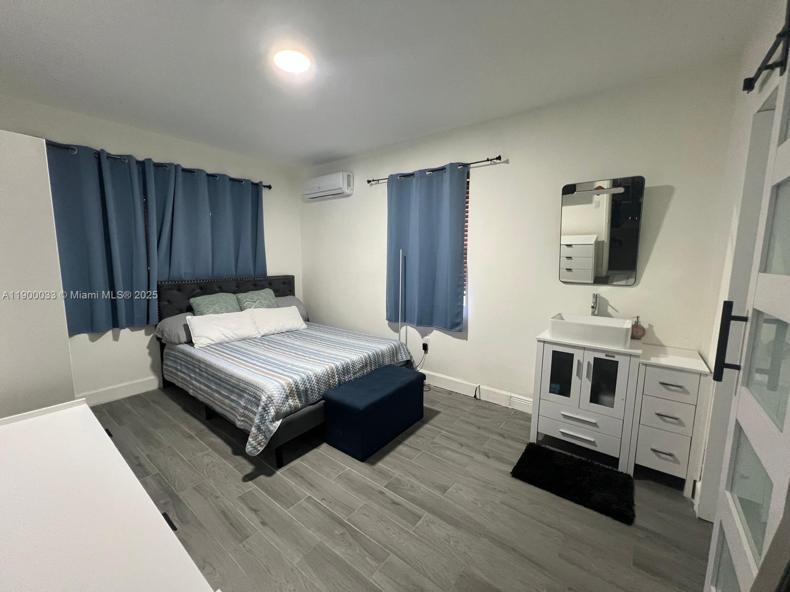 ARCH CREEKS ESTATES - Residential