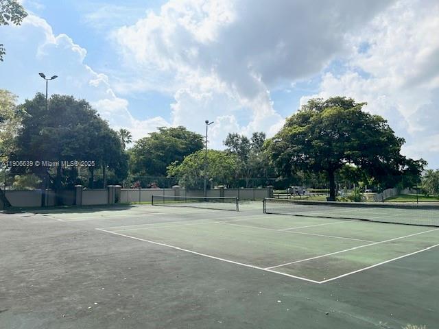 VILLAS DE VENEZIA CONDO - Residential Lease