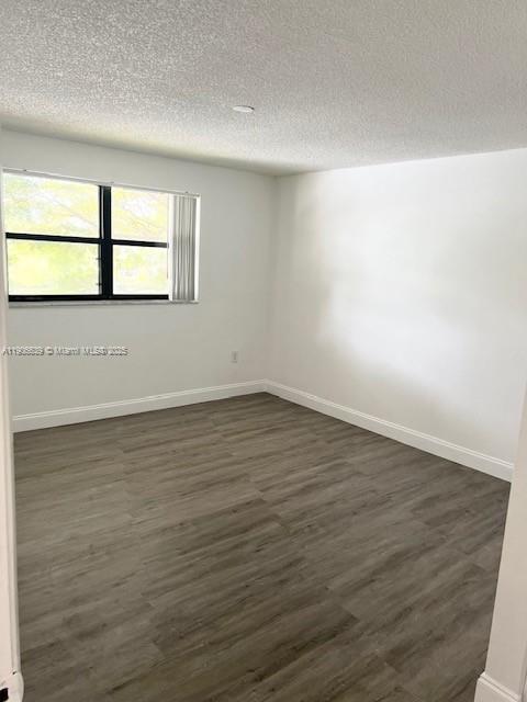 VILLAS DE VENEZIA CONDO - Residential Lease