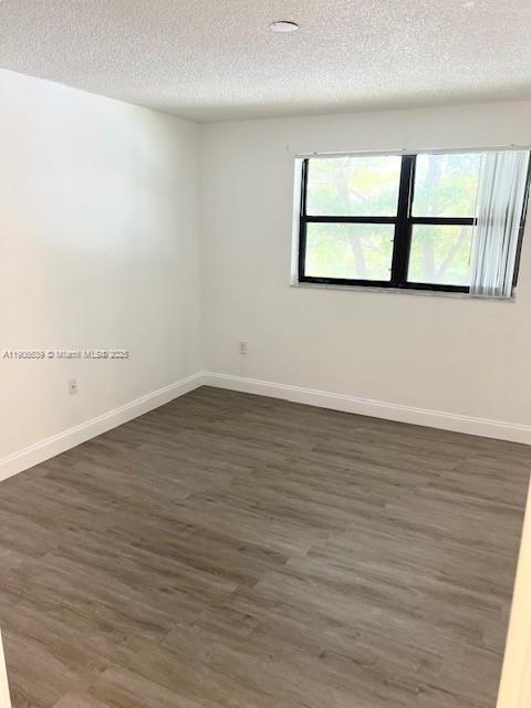 VILLAS DE VENEZIA CONDO - Residential Lease