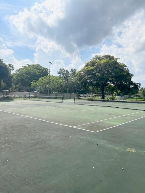 VILLAS DE VENEZIA CONDO - Residential Lease