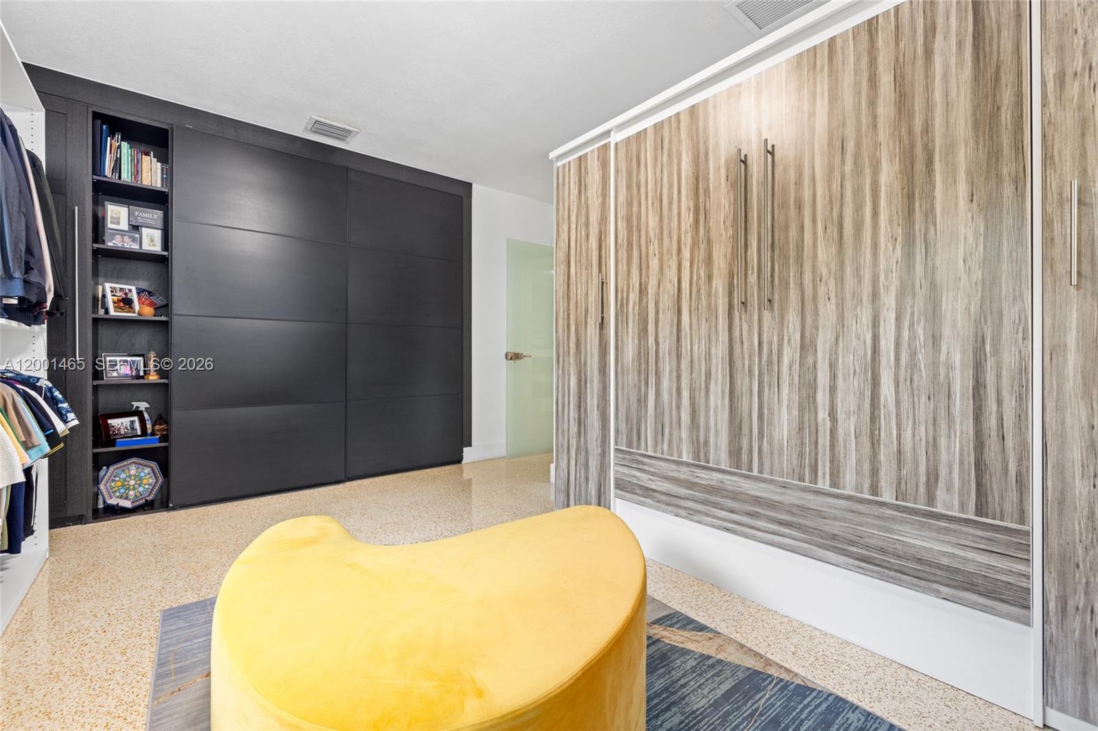 CORAL GABLES SEC E - Residential Lease