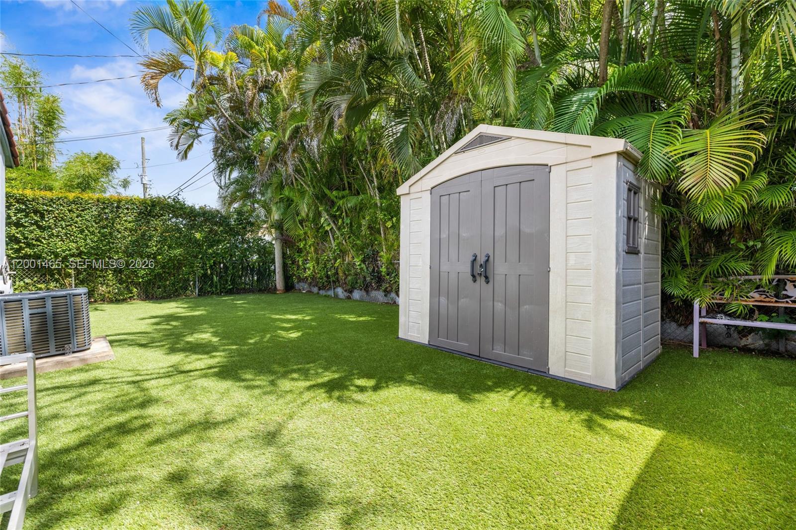 CORAL GABLES SEC E - Residential Lease