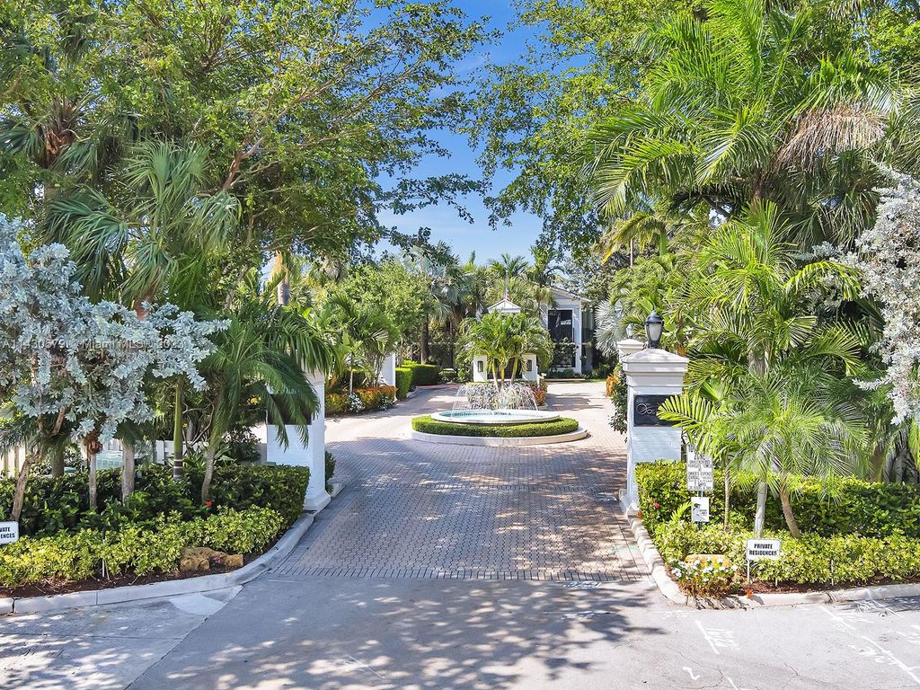 Photo of 1550 S Ocean Ln #202, Fort Lauderdale, FL 33316 (MLS # A11430579)