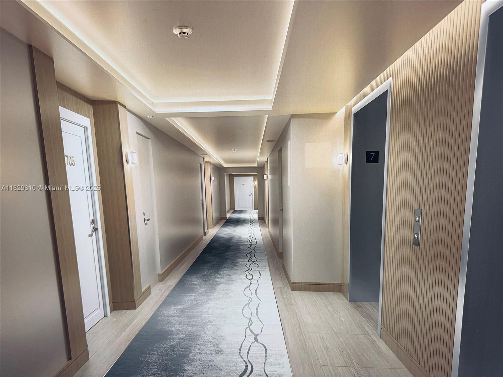 POINT OF AMERICAS - Residential