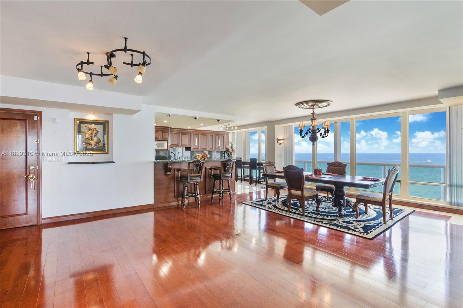 2100 S Ocean Ln 1911, Fort Lauderdale, FL, 33316/$1,790,000 2 2100 S Ocean Ln 1911