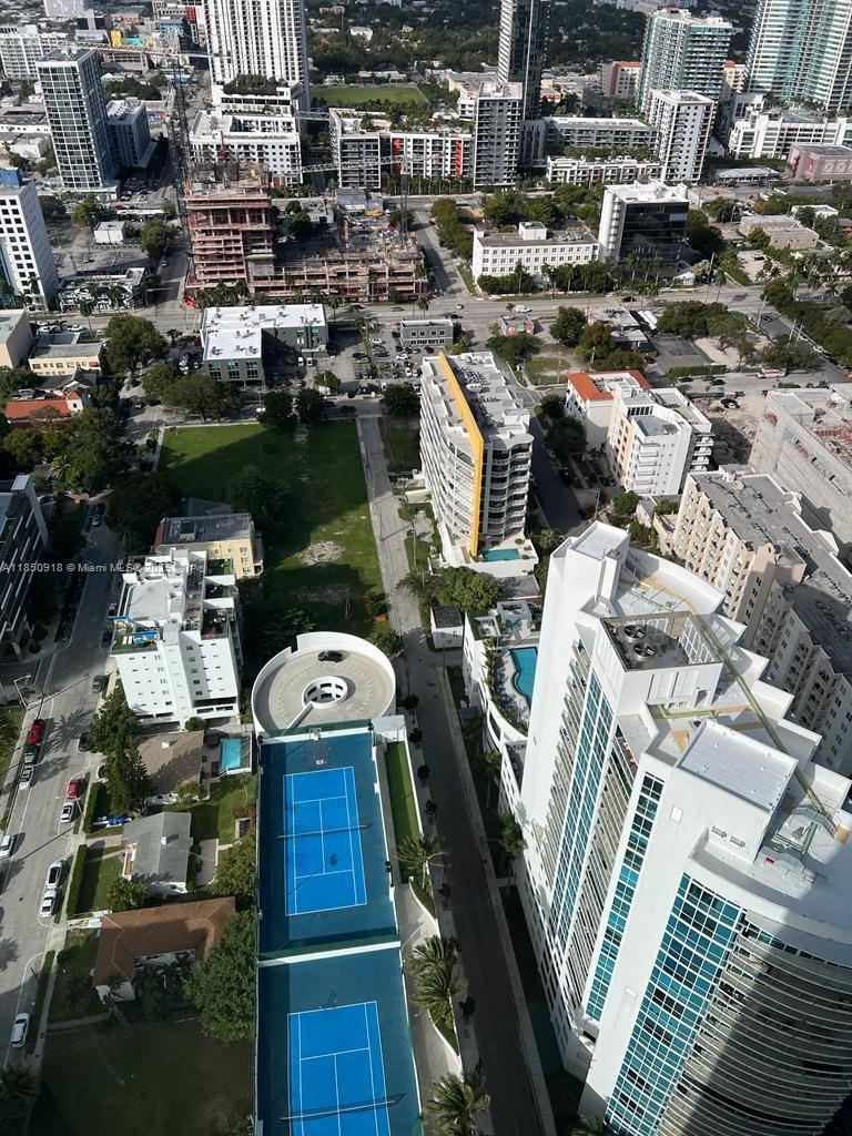 BISCAYNE BEACH CONDO - Residential Lease