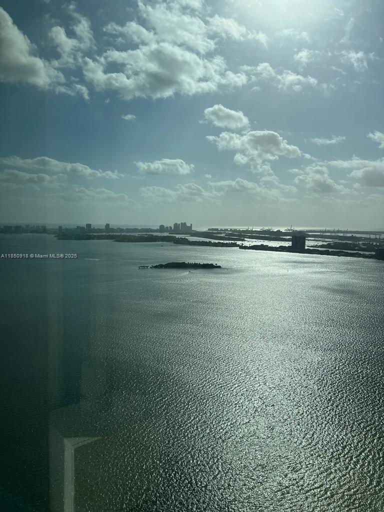 BISCAYNE BEACH CONDO - Residential Lease