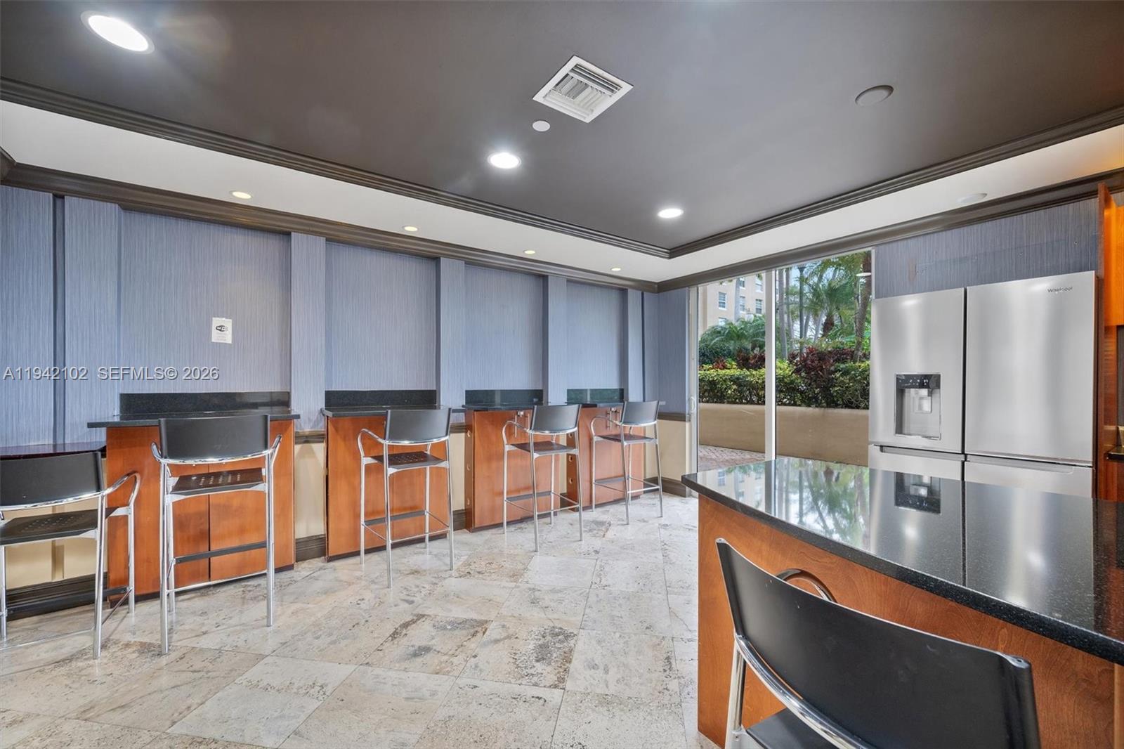 LAS OLAS BY THE RIVER CON - Residential