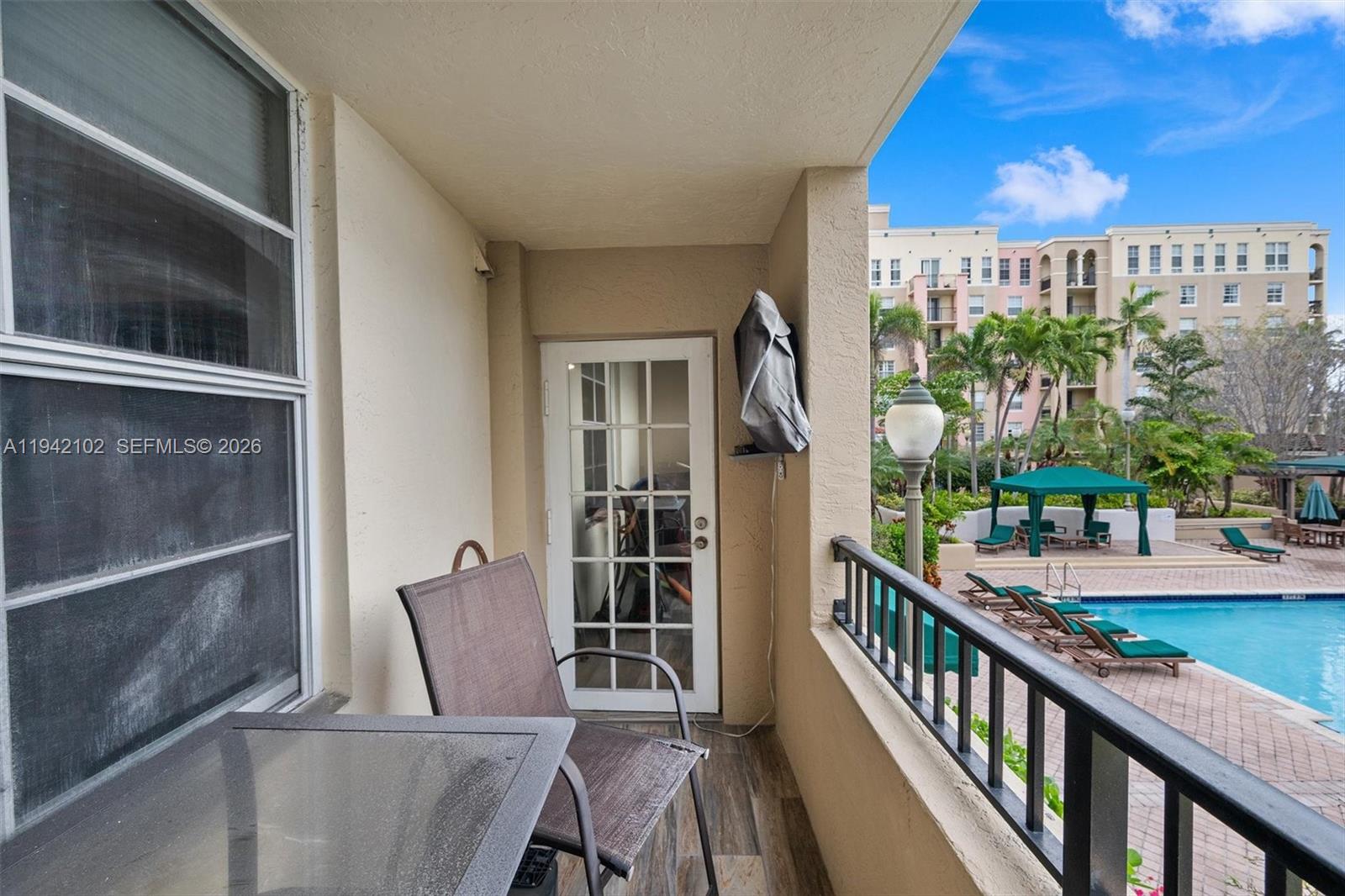 LAS OLAS BY THE RIVER CON - Residential