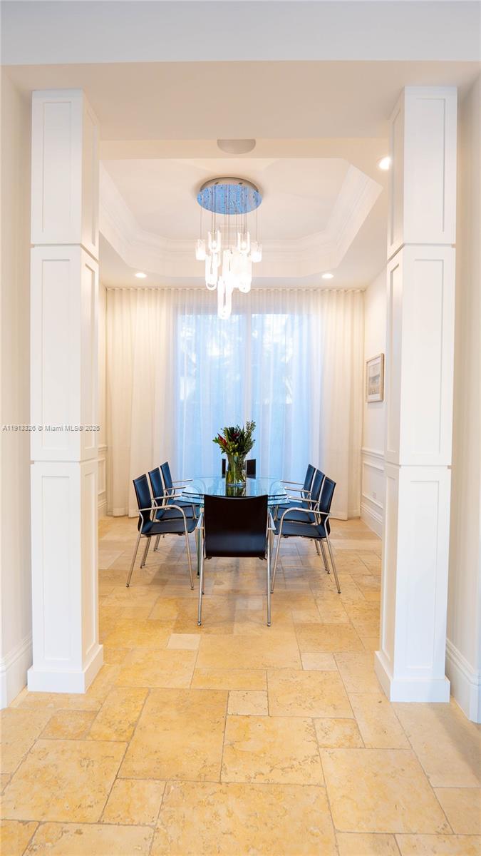 TROPIC ISLE - Residential Lease