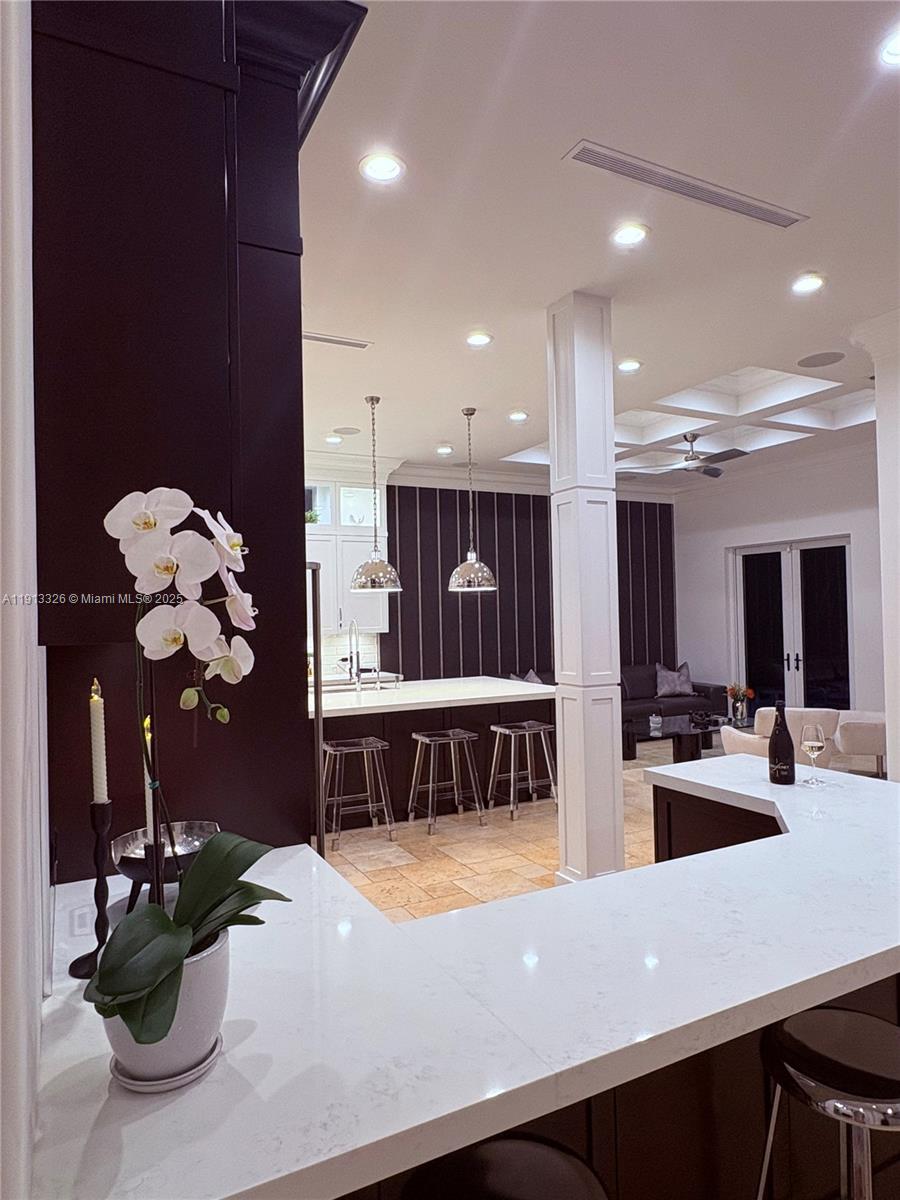 TROPIC ISLE - Residential Lease