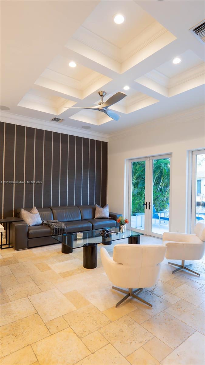 TROPIC ISLE - Residential Lease