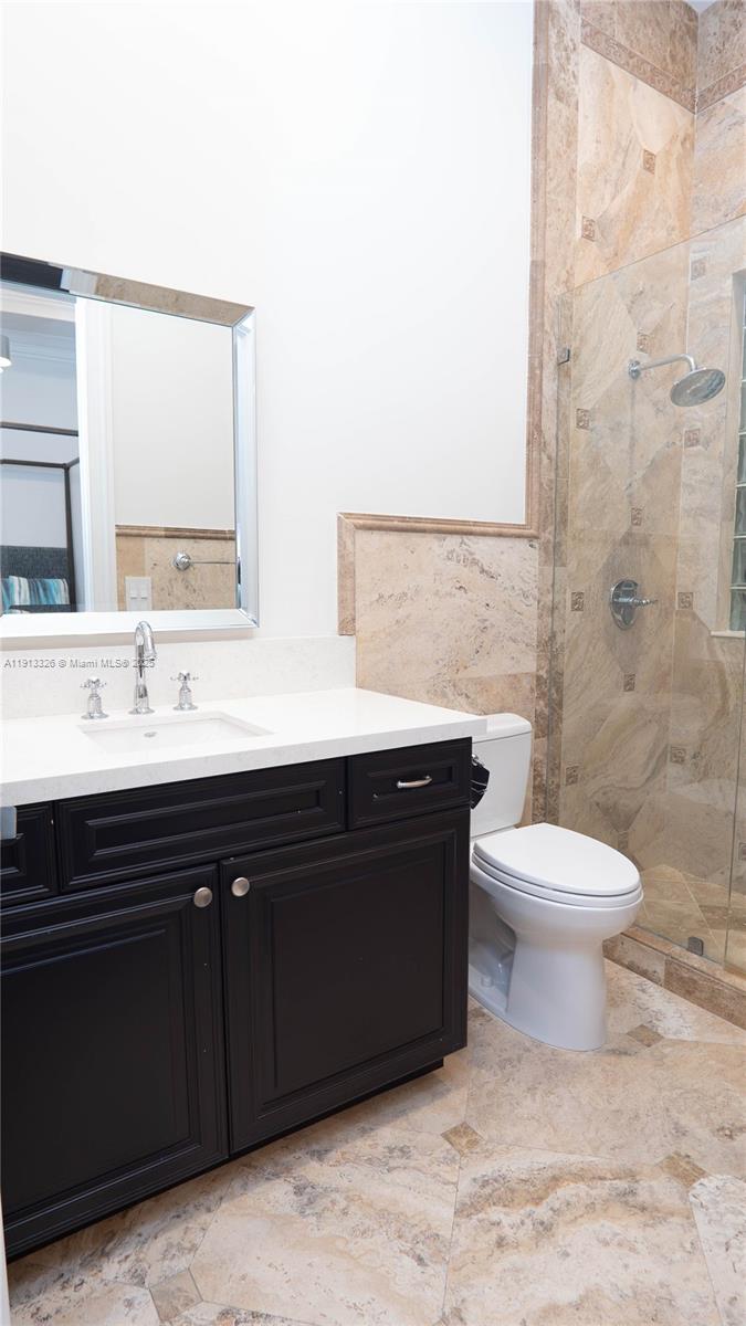 TROPIC ISLE - Residential Lease