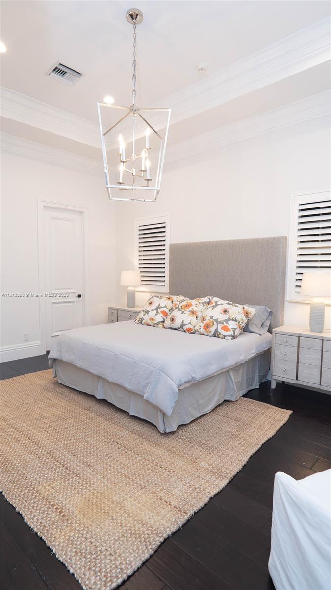 TROPIC ISLE - Residential Lease