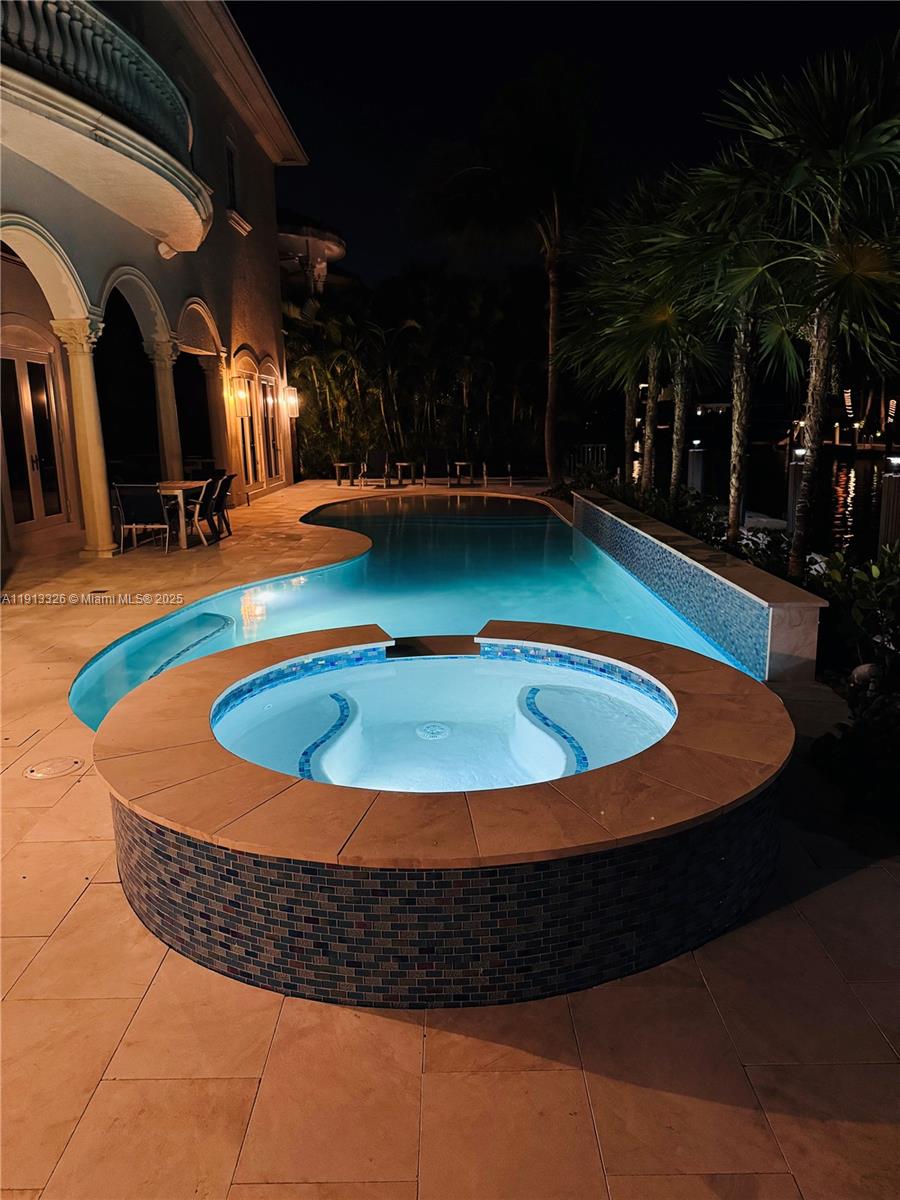 TROPIC ISLE - Residential Lease