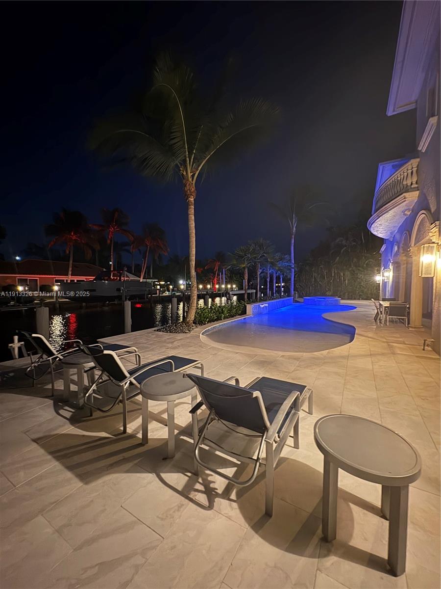 TROPIC ISLE - Residential Lease