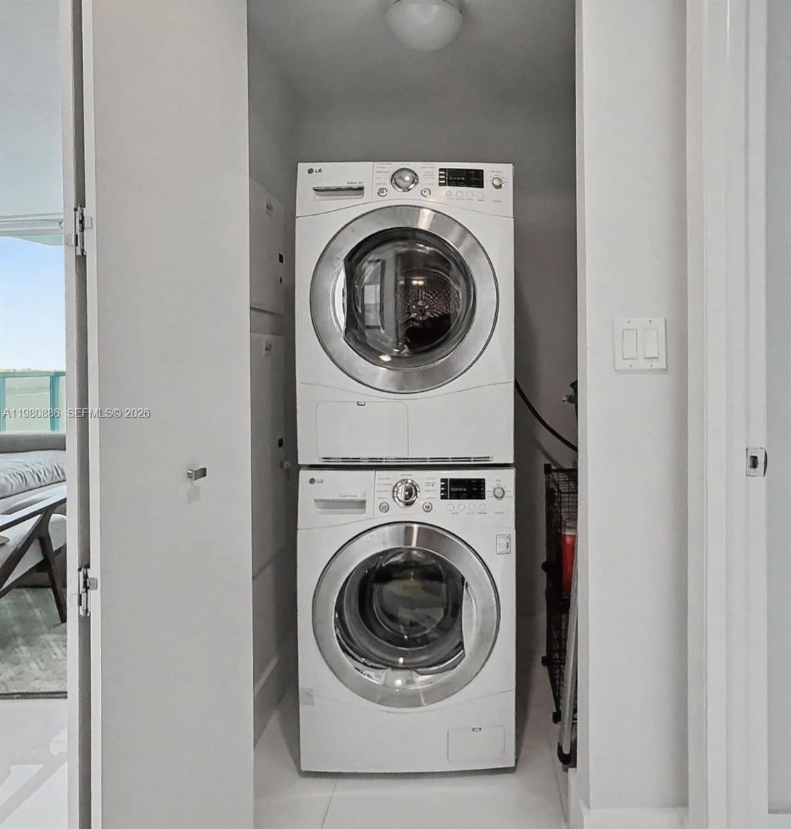 ONYX ON THE BAY CONDO - Residential