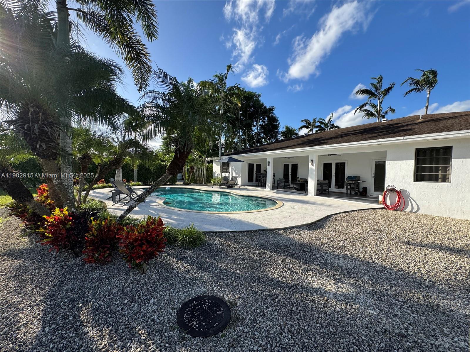 BOB-ANN ESTATES - Residential